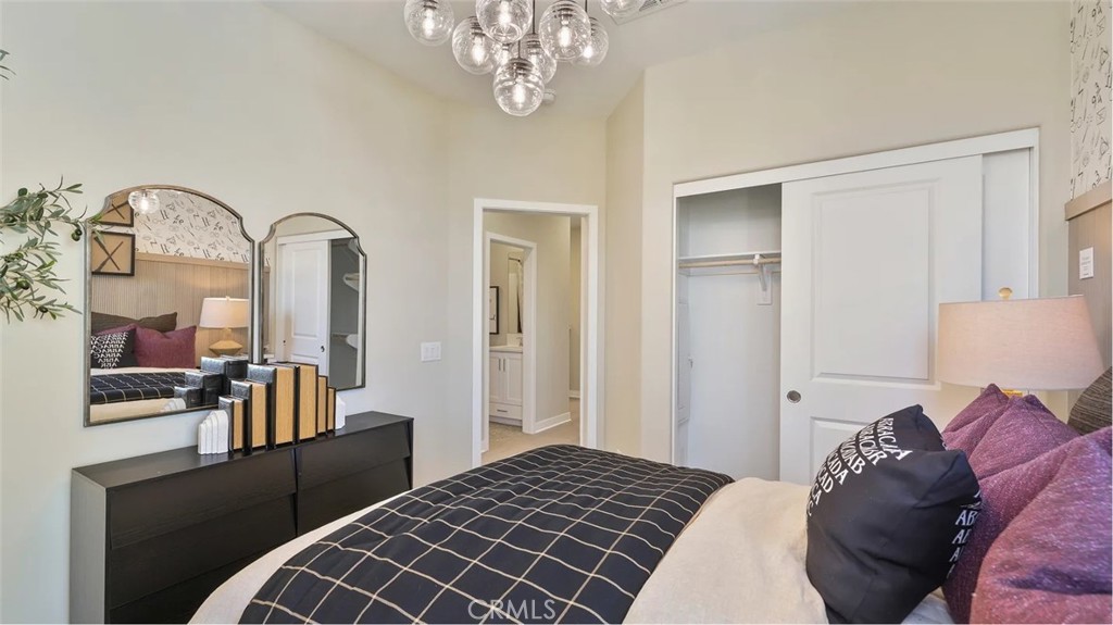 MLS #OC25268404 image #16