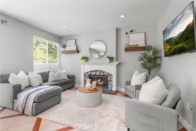 Detail Gallery Image 8 of 58 For 20776 Shadow Rock, Trabuco Canyon,  CA 92679 - 5 Beds | 3 Baths