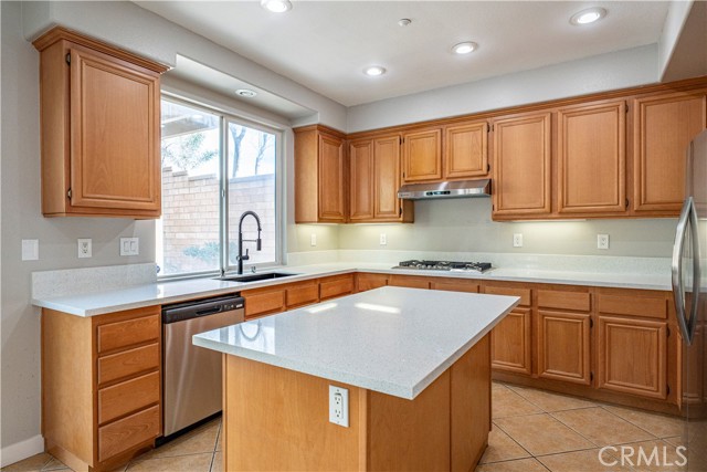 Detail Gallery Image 21 of 49 For 16498 Medinah, Fontana,  CA 92336 - 4 Beds | 2/1 Baths