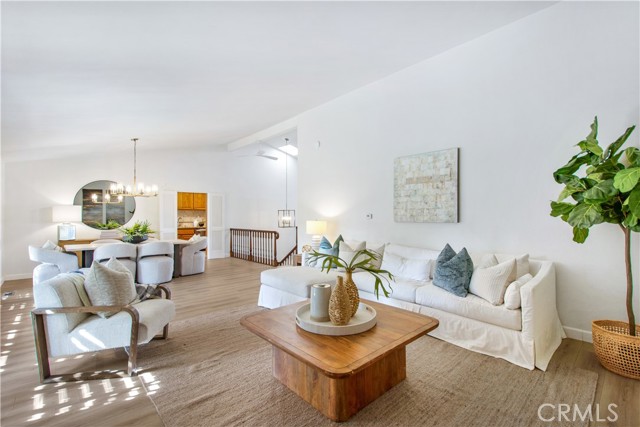 Detail Gallery Image 3 of 48 For 2952 Quedada, Newport Beach,  CA 92660 - 4 Beds | 3 Baths