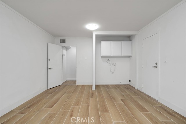 Detail Gallery Image 39 of 53 For 4218 Troost #20,  Studio City,  CA 91604 - 3 Beds | 2/1 Baths