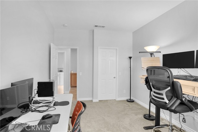 38209 Talavera Court, Murrieta CA: https://media.crmls.org/medias/ca2061dd-92b1-46b4-9433-550d7cc9fce3.jpg