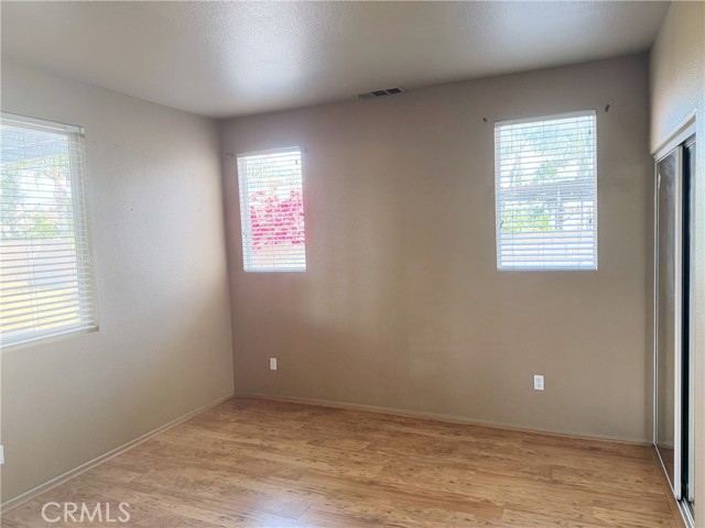 Detail Gallery Image 7 of 18 For 5771 Cairo Ct, Corona,  CA 92880 - 5 Beds | 3/1 Baths