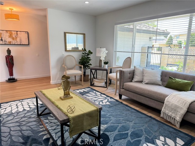 Detail Gallery Image 8 of 44 For 13864 Elgers St, Cerritos,  CA 90703 - 3 Beds | 2 Baths