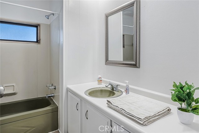Detail Gallery Image 24 of 37 For 2755 Arrow Hwy #3,  La Verne,  CA 91750 - 2 Beds | 2 Baths