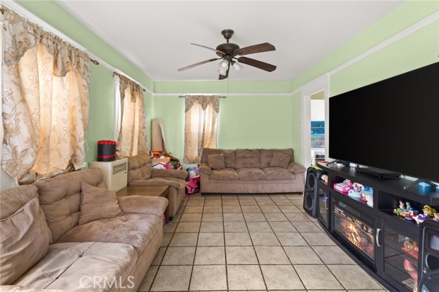 Detail Gallery Image 27 of 43 For 928 S Breed St, Los Angeles,  CA 90023 - – Beds | – Baths