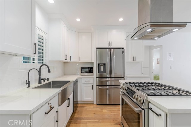 7315 Jamieson Avenue, Reseda CA: https://media.crmls.org/medias/ca2358fc-8afb-4c3e-93fa-ed2ce9e6f0b8.jpg