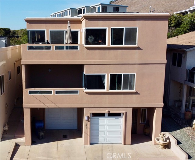 Detail Gallery Image 1 of 45 For 325 Zanzibar St, Morro Bay,  CA 93442 - 3 Beds | 2/2 Baths