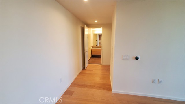 Detail Gallery Image 8 of 31 For 877 Francisco St #1122,  Los Angeles,  CA 90017 - 1 Beds | 1 Baths