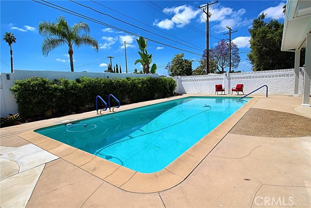 Detail Gallery Image 37 of 46 For 14212 Carfax Ave, Tustin,  CA 92780 - 4 Beds | 2 Baths