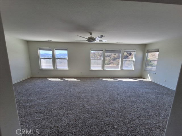 27416 Pinyon Street, Murrieta CA: https://media.crmls.org/medias/ca243bd3-958b-4ed8-9ce7-8203b3fc9242.jpg