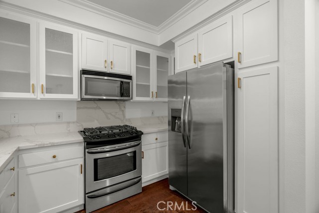 Detail Gallery Image 12 of 61 For 11504 Moorpark St #103,  Studio City,  CA 91602 - 3 Beds | 2/1 Baths