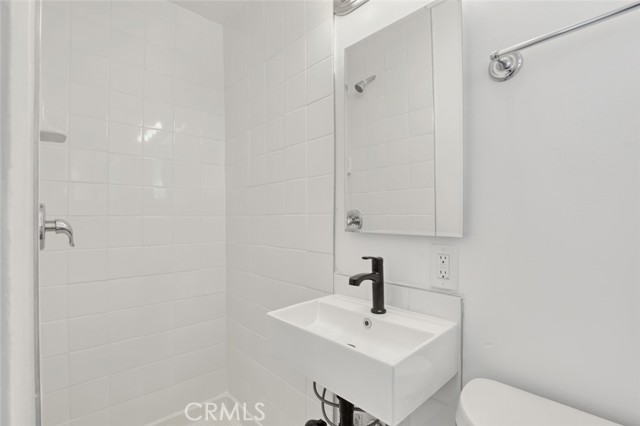 Detail Gallery Image 40 of 51 For 221 Avenida Monterey, San Clemente,  CA 92672 - 5 Beds | 4/1 Baths