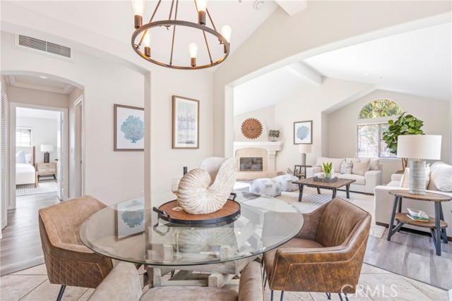 Detail Gallery Image 5 of 30 For 2602 Grant Ave a,  Redondo Beach,  CA 90278 - 3 Beds | 3 Baths