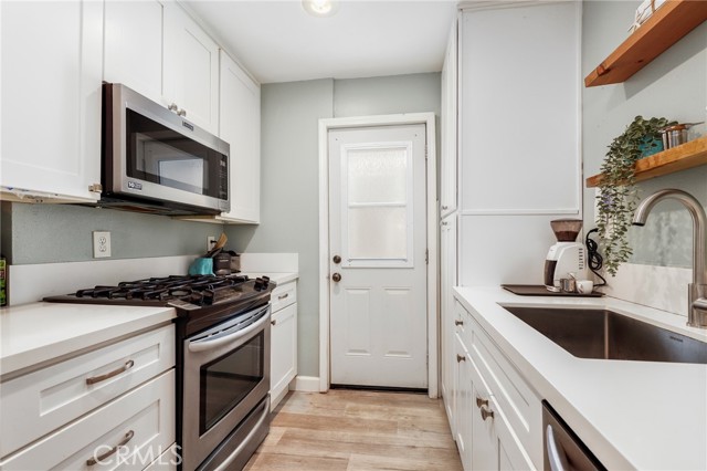 Detail Gallery Image 22 of 55 For 352 Thalia, Laguna Beach,  CA 92651 - – Beds | – Baths