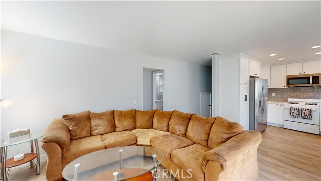 8161 Haven View Drive, Jurupa Valley CA: https://media.crmls.org/medias/ca25f7eb-5e9e-4426-b767-f60fcb0624fa.jpg