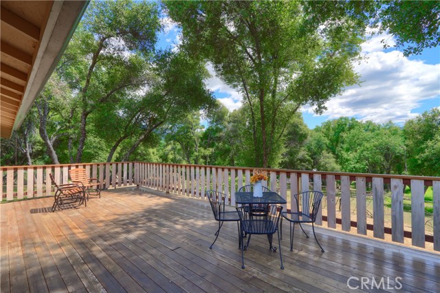 Detail Gallery Image 5 of 49 For 51864 Mountain Quail Pl, Oakhurst,  CA 93644 - 3 Beds | 2 Baths