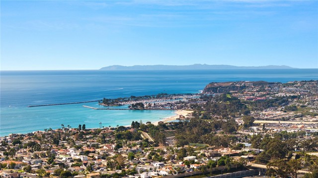 820 Calle Mendoza, San Clemente CA: https://media.crmls.org/medias/ca26fd2f-7a77-4008-b5d3-facd1ef3b94d.jpg