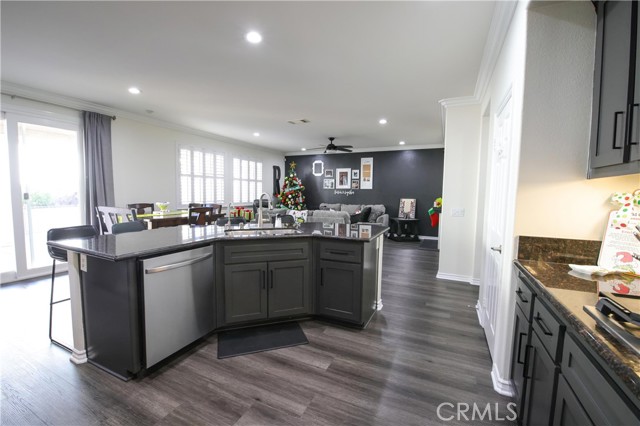 Detail Gallery Image 18 of 69 For 3999 Currant Ln, San Bernardino,  CA 92407 - 5 Beds | 3 Baths