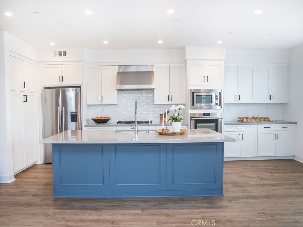 MLS #NP25247223 image #9