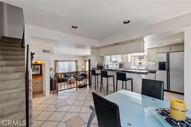 2615 Voorhees Avenue, Redondo Beach, California 90278, 3 Bedrooms Bedrooms, ,2 BathroomsBathrooms,Residential,Sold,Voorhees,SB23090522