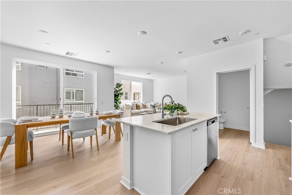 1/2 N Sepulveda Blvd. #3