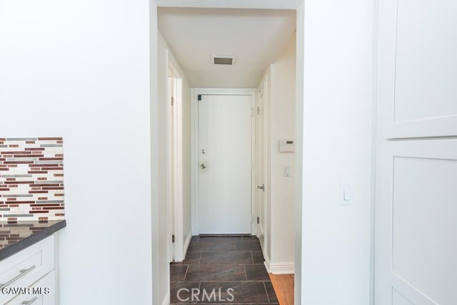 Detail Gallery Image 14 of 42 For 18452 Lemarsh St #48,  Northridge,  CA 91325 - 2 Beds | 3 Baths