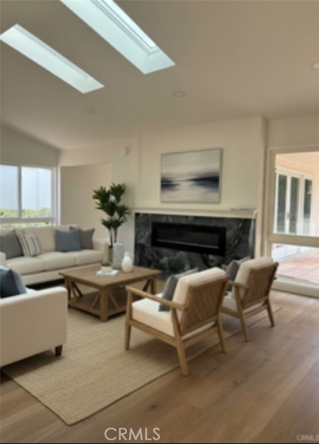 6908 Willowtree Drive, Rancho Palos Verdes CA: https://media.crmls.org/medias/ca2a09d8-fc87-46cb-91c9-c67aae0dda60.jpg