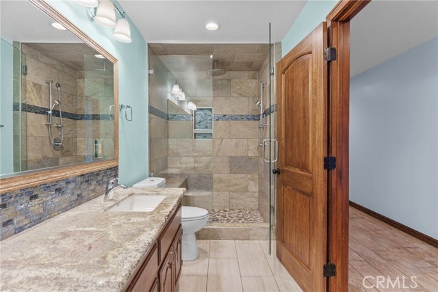 Detail Gallery Image 41 of 75 For 3185 Sonrisa, Corona,  CA 92881 - 7 Beds | 6/1 Baths