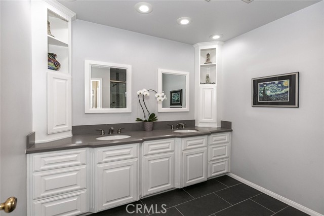 3033 Hopeton Road, La Crescenta CA: https://media.crmls.org/medias/ca2b1d16-ab52-4726-89ef-5525c1cb082b.jpg