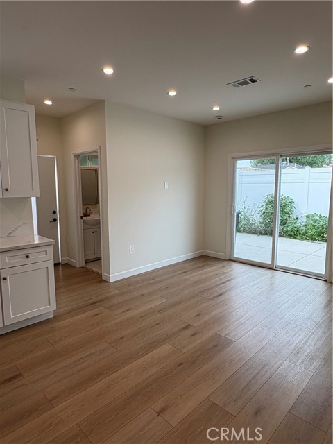 Detail Gallery Image 3 of 16 For 15857 Stare St, North Hills,  CA 91343 - 2 Beds | 2 Baths