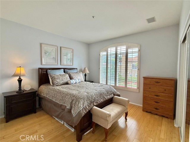 21 Veneto Lane, Aliso Viejo CA: https://media.crmls.org/medias/ca2bb162-94c6-4e88-8127-5b9b8bfe5777.jpg