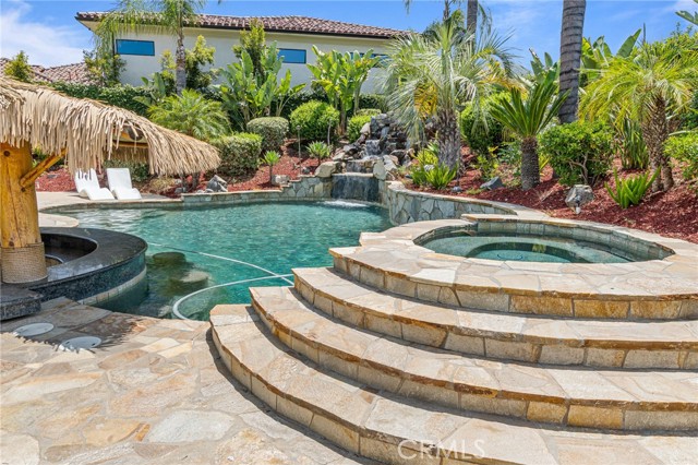 1180 Cleveland Way, Corona CA: https://media.crmls.org/medias/ca2bce9c-3909-43bb-ae2f-981edb66859c.jpg