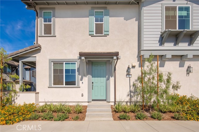 Detail Gallery Image 2 of 50 For 4252 S Hibiscus Paseo, Ontario,  CA 91761 - 3 Beds | 2/1 Baths