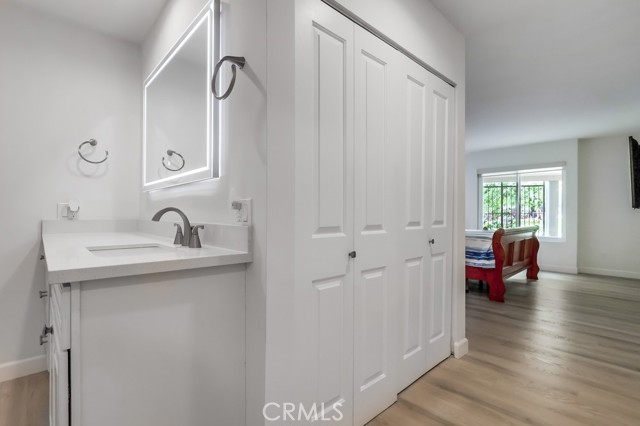 3200 La Rotonda Drive, Rancho Palos Verdes CA: https://media.crmls.org/medias/ca2e4c2c-d132-4c91-9cc0-7e0437ea5cf7.jpg