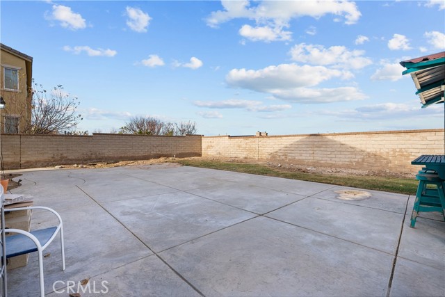 2123 Coconut Place, Palmdale CA: https://media.crmls.org/medias/ca2ef999-36ca-4ab9-9e9a-ae17d750ce54.jpg