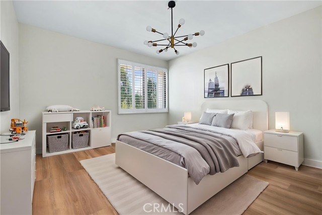 17140 Burbank, 207 photo 24
