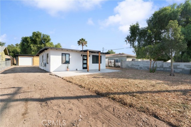 Image 2 for 2432 W 3Rd Ave, San Bernardino, CA 92407