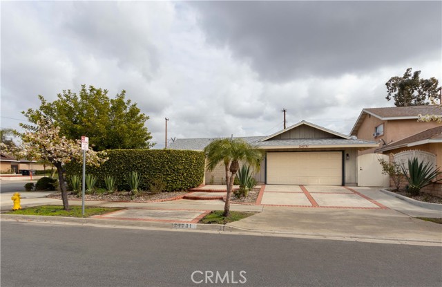24731 Calle Tres Lomas, Lake Forest, CA 92630