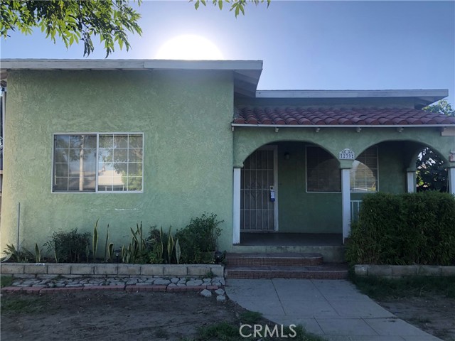 239 N Barbara Ave, Azusa, CA 91702