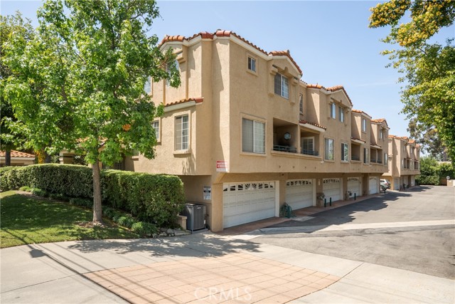 243 S San Dimas Canyon Road, San Dimas CA: https://media.crmls.org/medias/ca31969a-b6cb-4396-ac6d-354cf76d9941.jpg