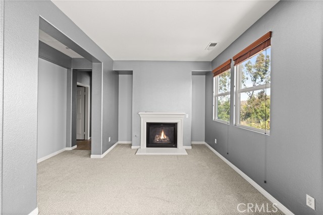 16219 Skyridge Drive, Riverside CA: https://media.crmls.org/medias/ca31ff06-820b-4f0e-bd05-d3ee0008aa65.jpg