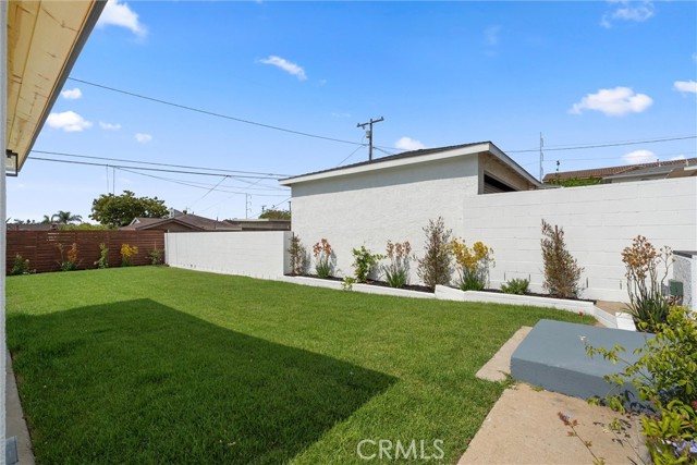 Detail Gallery Image 21 of 24 For 5004 W 138th St, Hawthorne,  CA 90250 - 3 Beds | 2 Baths