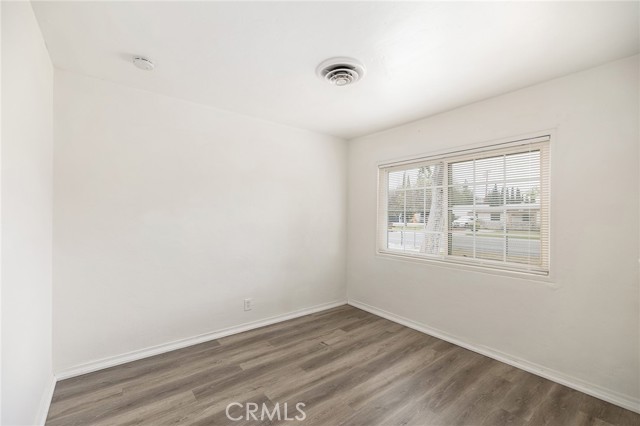 Detail Gallery Image 14 of 27 For 1015 N Moraga St, Anaheim,  CA 92801 - 3 Beds | 1 Baths
