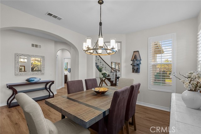 Detail Gallery Image 14 of 67 For 890 Lindamere, Simi Valley,  CA 93065 - 5 Beds | 4/1 Baths