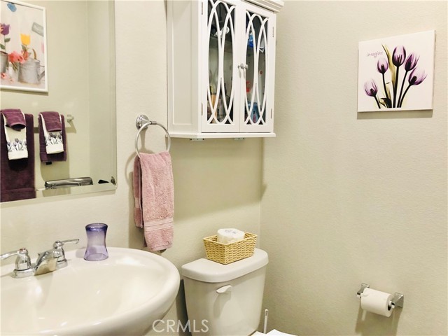 Detail Gallery Image 22 of 66 For 24897 Miners View Ln, Moreno Valley,  CA 92557 - 4 Beds | 2/1 Baths