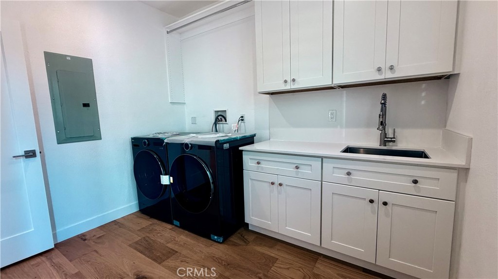 https://media.crmls.org/medias/ca345175-3d65-4a08-a035-64914ba3fd03.jpg?preset=X-Large