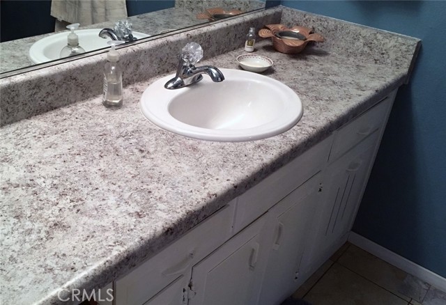 715 Avenida Majorca, Laguna Woods CA: https://media.crmls.org/medias/ca35a77e-85cf-425b-9ddf-2ff40958cad6.jpg