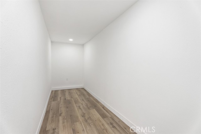 Detail Gallery Image 12 of 28 For 913 S Diamond, Santa Ana,  CA 92704 - 5 Beds | 2 Baths