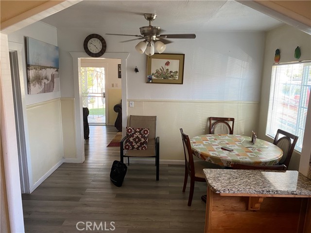 2113 Princeton Street, Delano CA: https://media.crmls.org/medias/ca363532-7eca-41ef-b883-837f1d5bccb2.jpg